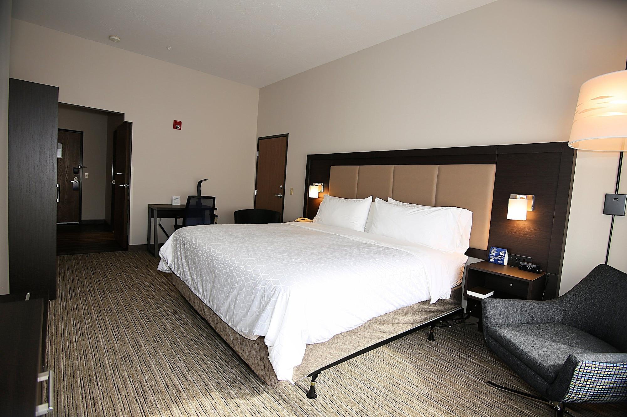 Holiday Inn Express Hotel & Suites Ashland By Ihg Exterior photo