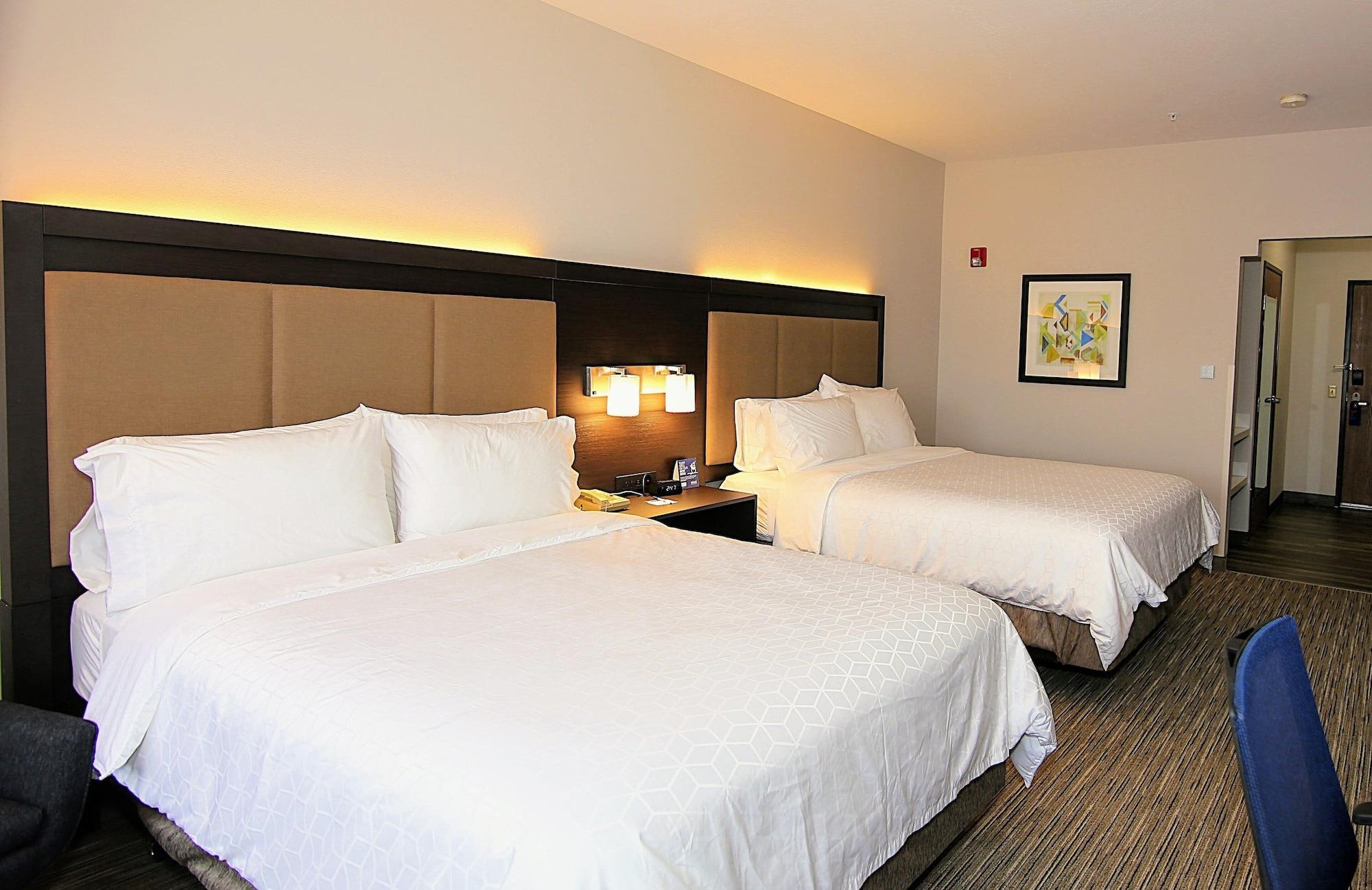 Holiday Inn Express Hotel & Suites Ashland By Ihg Exterior photo