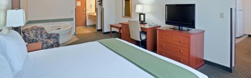 Holiday Inn Express Hotel & Suites Ashland By Ihg Exterior photo
