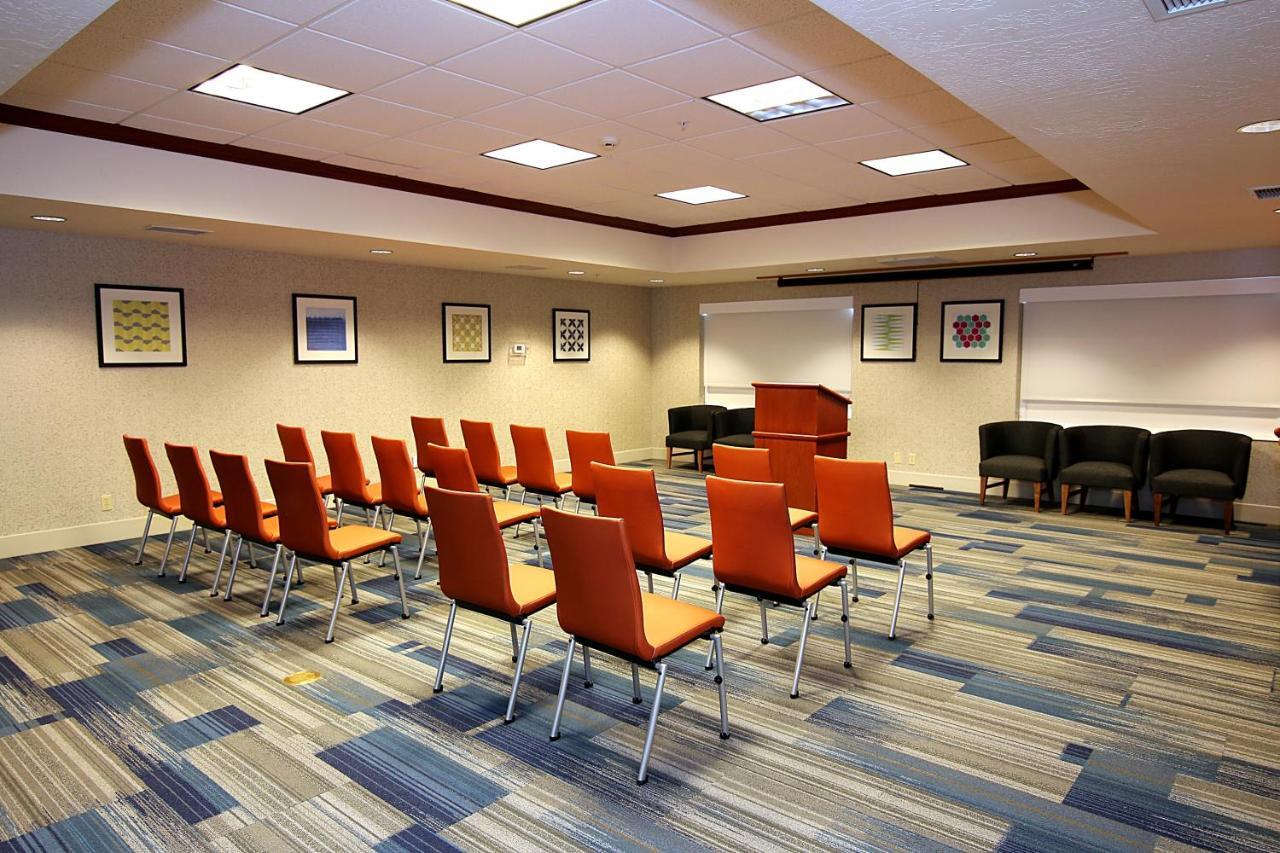 Holiday Inn Express Hotel & Suites Ashland By Ihg Exterior photo
